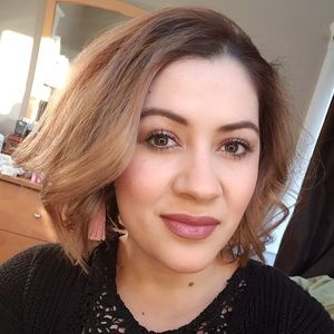 Meet your Posher, Luz